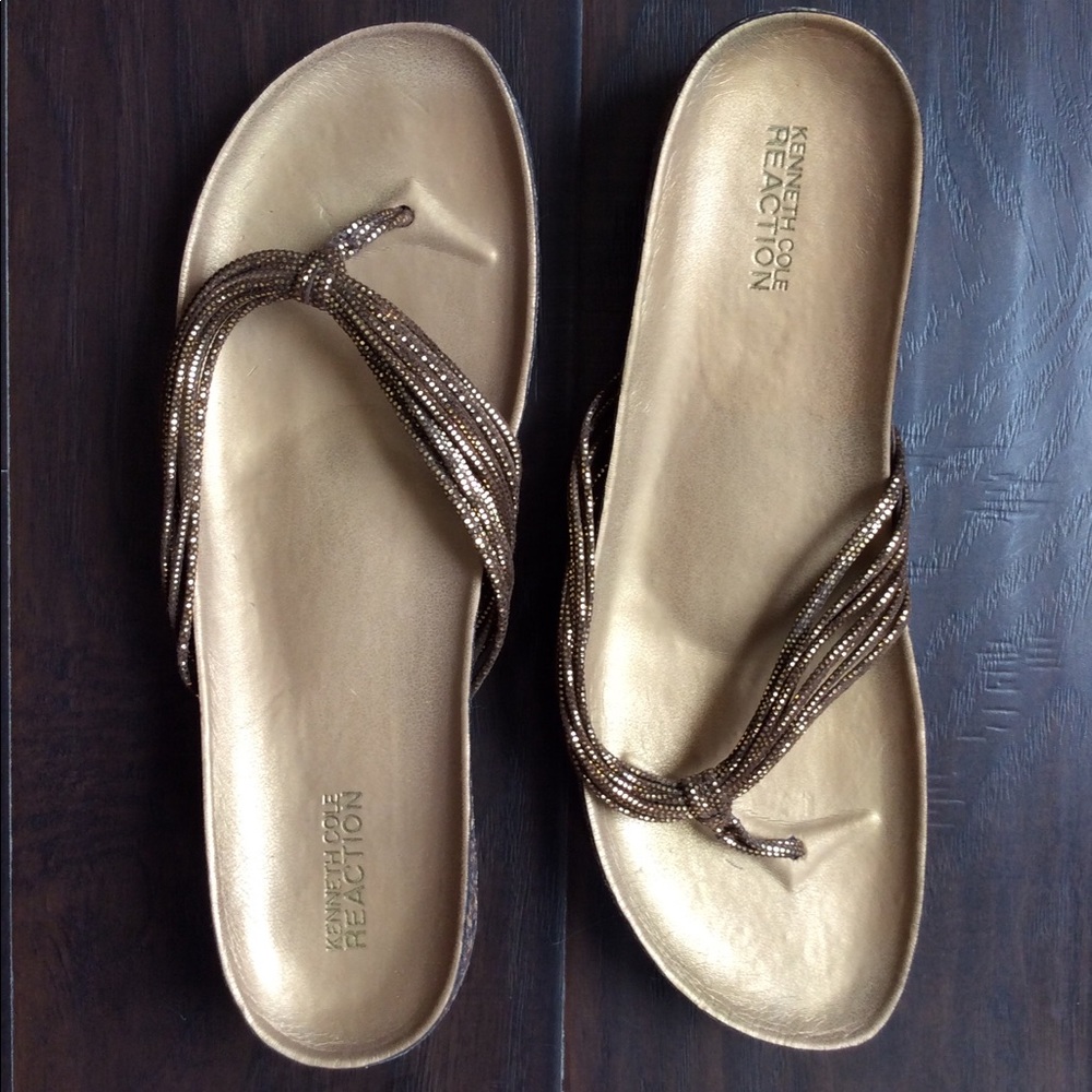 *NIB* Kenneth Cole Reaction ‘Solid Goldie’ Sandals - Picture 3 of 4